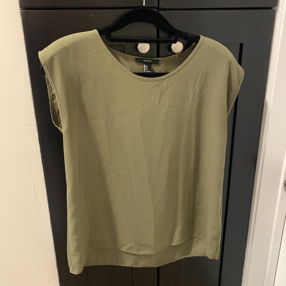 Green work shirt for women